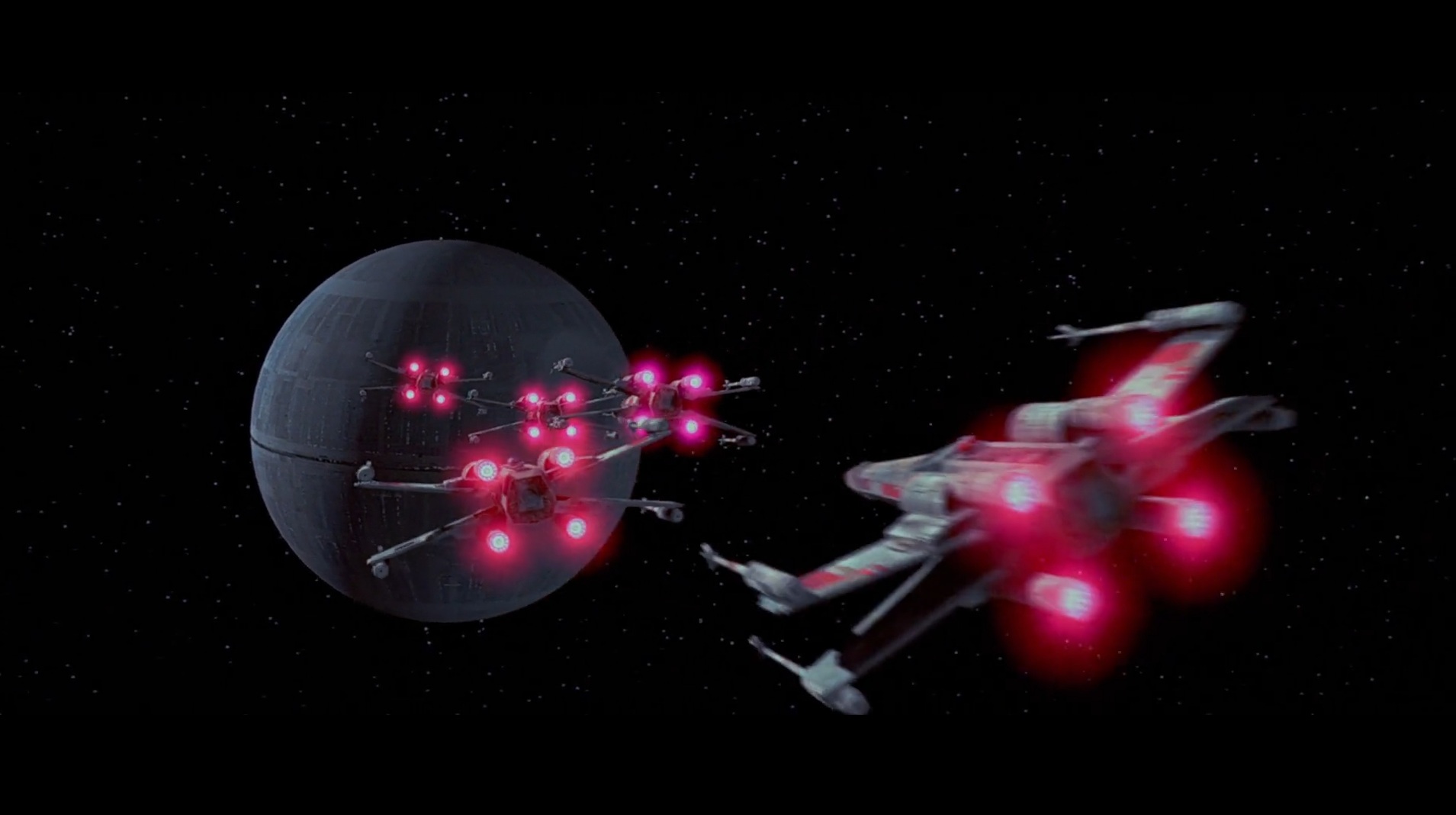 טייסת X-Wing של ברית המרד בדרכה לתקוף את "כוכב המוות" | תמונה מתוך הסרט מלחמת הכוכבים: פרק 4 – תקווה חדשה (Star Wars: Episode 4 – A New Hope, 1977).